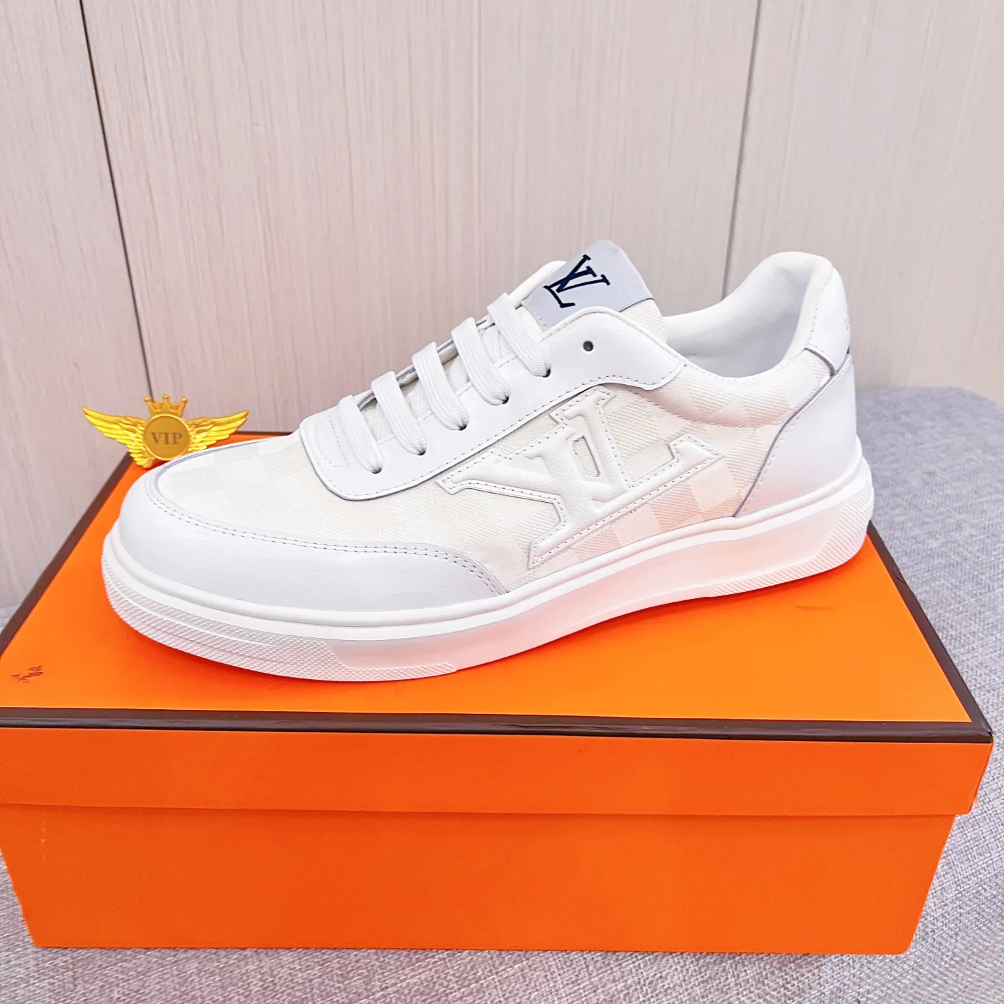 Men's Men's Shoes Men's Shoes💰 420 Men's Men's Shoes💰[LV]🔥Louis Vuitton Men's high-end brand official website 1:1 Latest masterpiece: The upper is made of Italian imported first-layer cowhide with a comfortable and breathable lining➕Original non-slip and wear-resistant outsole🔥, making walking more convenient and comfortable! An exclusive new model, a stunning work, a beautiful 1:1 replica [color] compared to the official quality! Create a fashionable personality to set off your uniqueness! A must-have for trendy men! Classic🔥Size: 38-44 Color: 🔥Multiple colors available🔥.